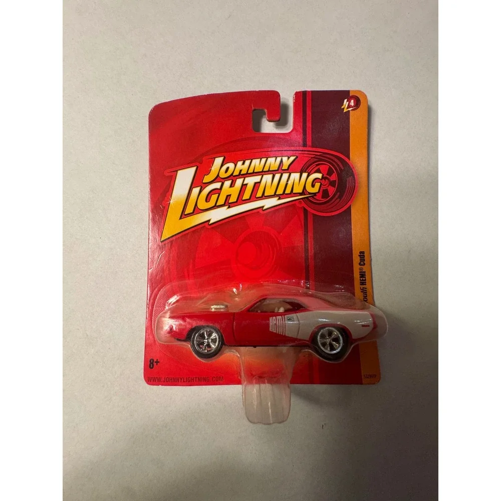 Johnny Lightning 1970 Plymouth HEMI Cuda Red White Release 4 Diecast 53299TP